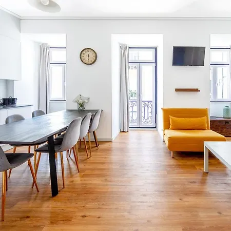דירה Intendente 3bedroom With Balcony